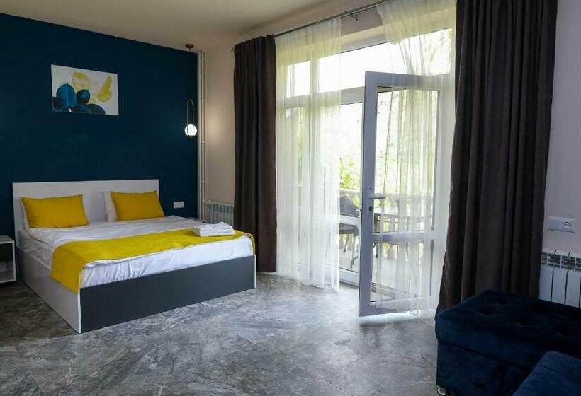 اتاق لوکس, Getap Resort Arzni