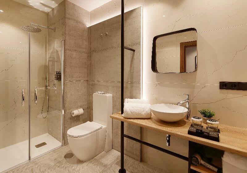 اتاق خانوادگی, Munna Hotel Boutique