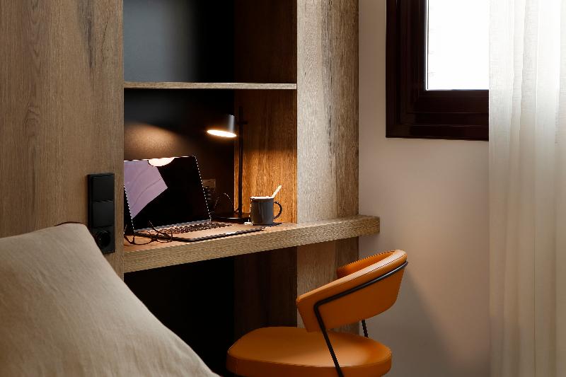 اتاق خانوادگی, Munna Hotel Boutique