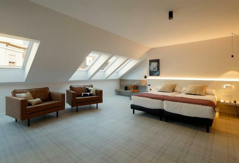 سوییت جونیور, Munna Hotel Boutique