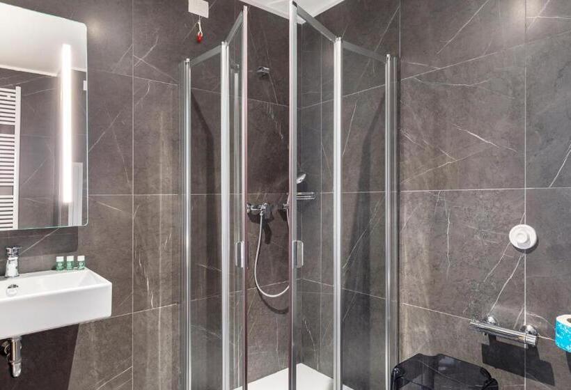 اتاق استاندارد برای معلولان, B&b Hotel Brescia