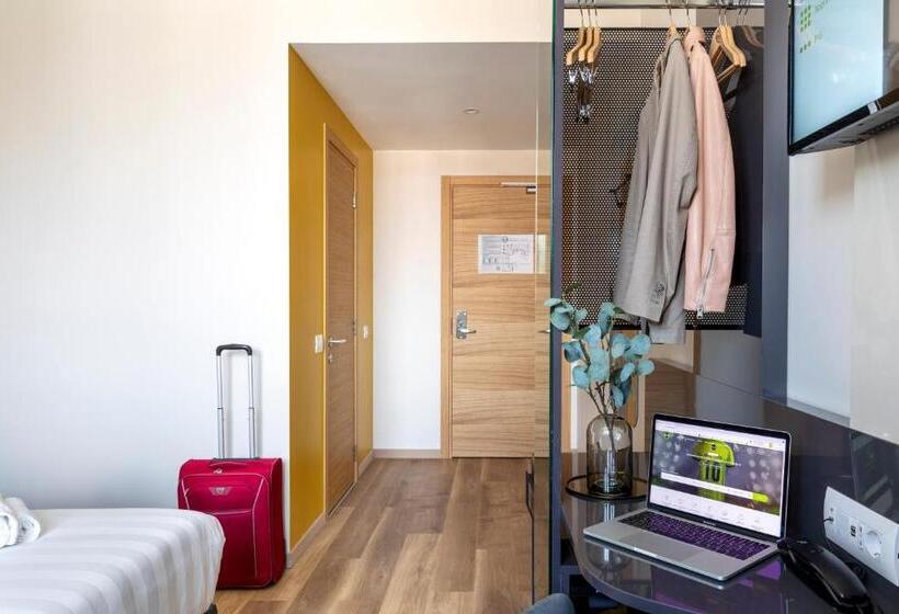اتاق سوپریور, B&b Hotel Brescia