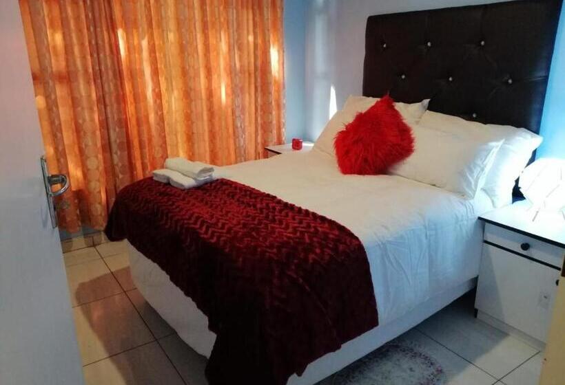 اتاق استاندارد, Montana Guest House