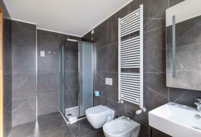 اتاق سوپریور, B&b Hotel Brescia