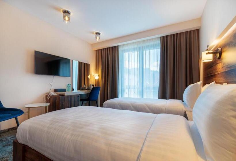 اتاق استاندارد, River Hotel & Spa