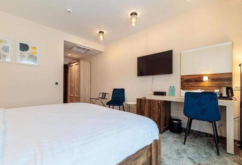 اتاق استاندارد با تخت بزرگ, River Hotel & Spa
