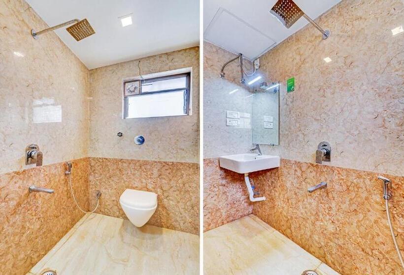 Номер Deluxe, Fabexpress Step Inn   Nr Biswa Bangla Gate