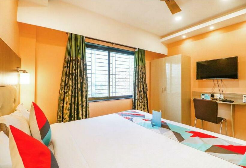 Номер Deluxe, Fabexpress Step Inn   Nr Biswa Bangla Gate