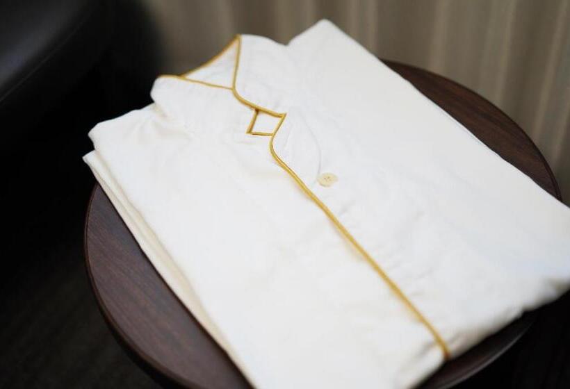 اتاق استاندارد, Silk