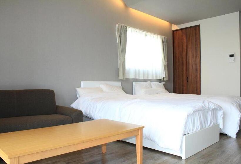 اتاق استاندارد با چشم‌انداز دریا, Gate Inn Nago