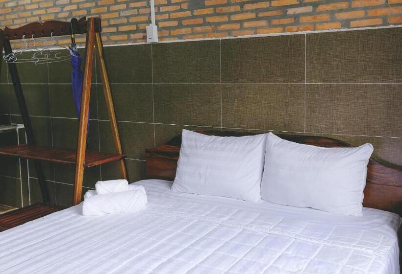 ویلای استاندارد 3 خوابه, Casa Eco Mekong Resort