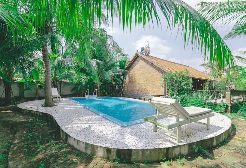 بنگله خانوادگی, Casa Eco Mekong Resort
