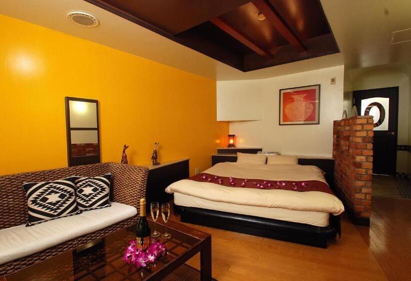 اتاق استاندارد, Comfort Hotel Hu