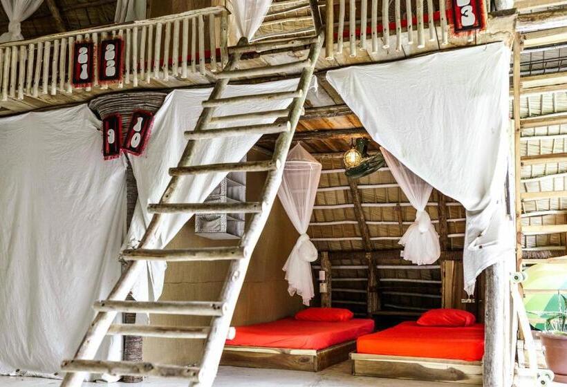 اتاق اکونومی, Ganesh Hostel & Shivas Bungalows