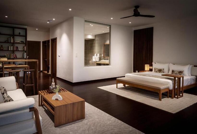 بانگلوی لوکس, Farmhouse Resort & Spa