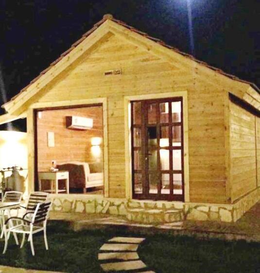 کابین, Jeeda Park Resort