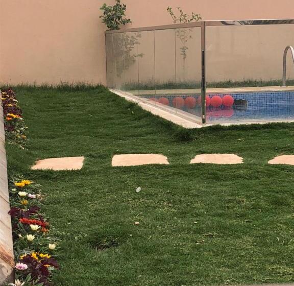 کابین, Jeeda Park Resort