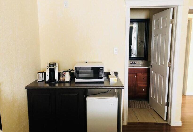 اتاق استاندارد یک نفره, Langham Motel