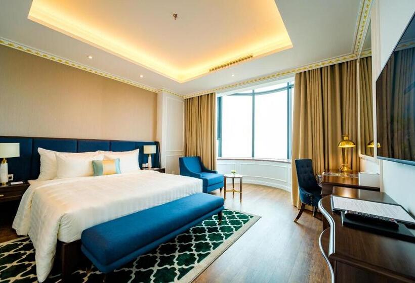 سوئیت با چشم‌انداز, Flc Halong Bay Golf Club & Luxury Resort