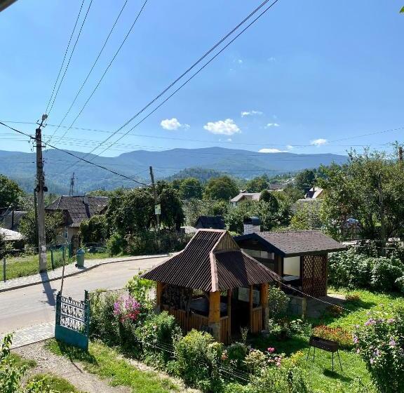 اتاق خانوادگی, Zyma_lito Guest House