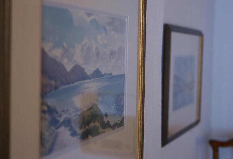 اتاق لوکس, Ballavere Cottage B&b