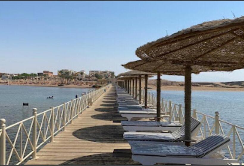 آپارتمان 1 خوابه با چشم‌انداز دریا, Apartment At Nubia Aqua Beach Resort