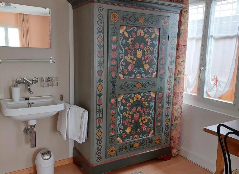 Habitació Estàndard Bany Compartit, B&b Gästehaus Rössli Schwellbrunn