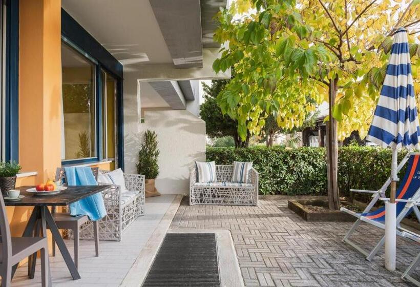 آپارتمان 1 خوابه با چشم‌انداز باغ, Club La Villa