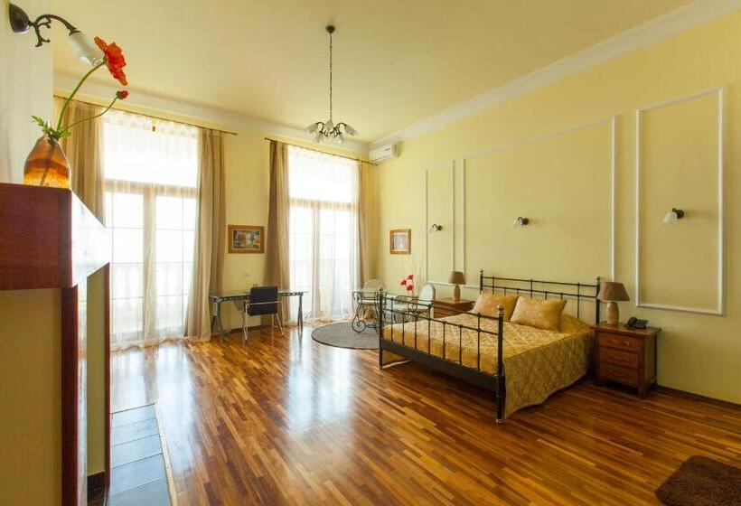 اتاق لوکس با چشم‌انداز دریا, Complex Villas Kaliakra & Gradina