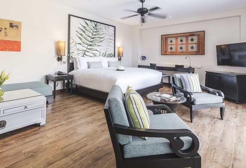 2 Bedroom Apartment with Pool, Anantara Mai Khao Phuket Villas