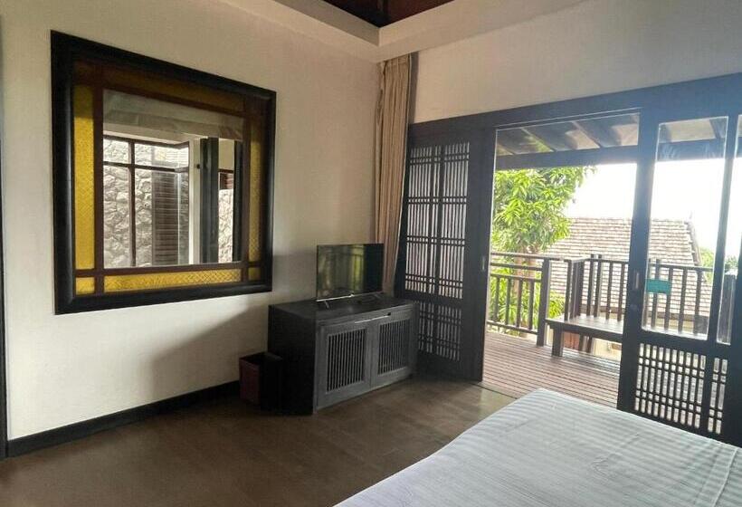 ویلای 1 خوابه, Bhundhari Residence Koh Samui