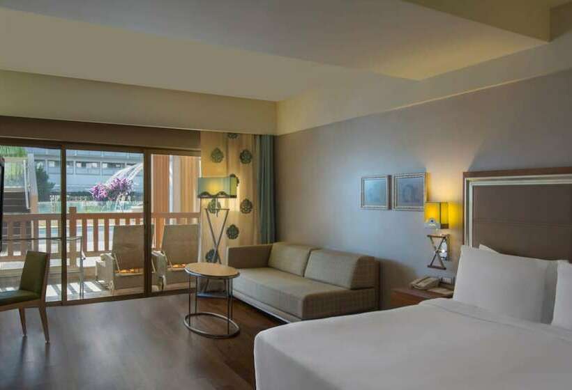 اتاق لوکس, Hilton Dalaman Sarigerme Resort & Spa