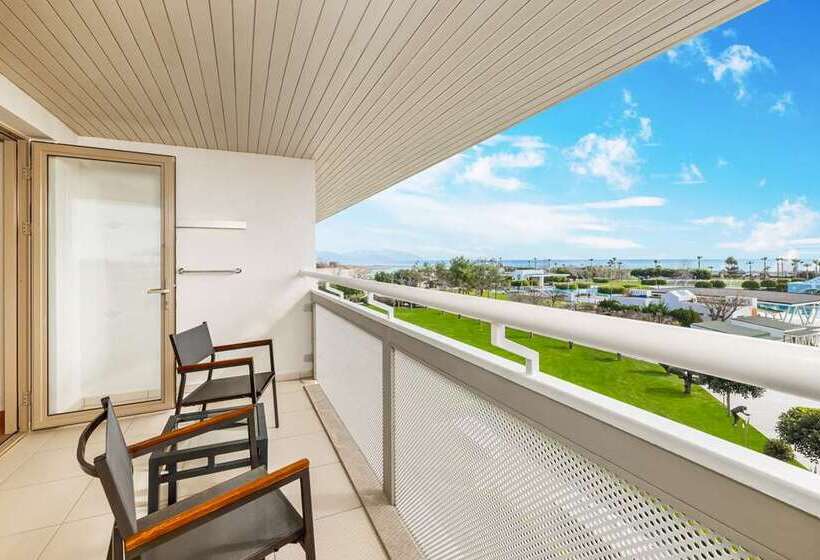 سوییت با چشم‌انداز دریا, Hilton Dalaman Sarigerme Resort & Spa