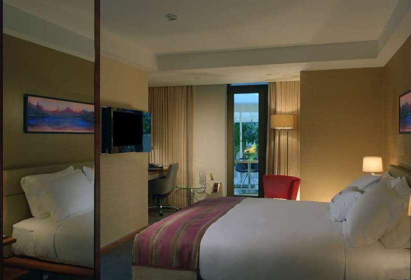 اتاق استاندارد با تخت بزرگ, Hilton Dalaman Sarigerme Resort & Spa