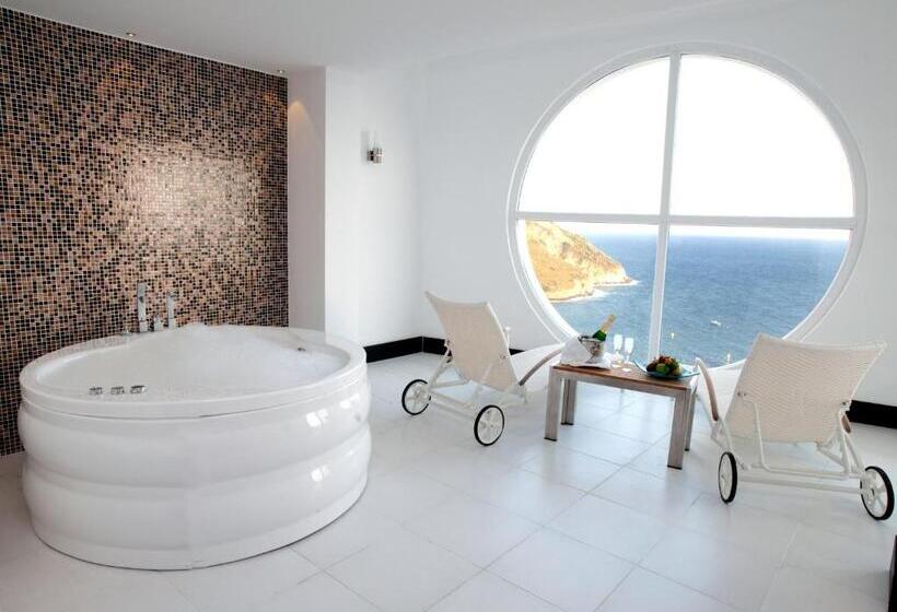 سوئیت با تخت بزرگ, Aria Claros Beach & Spa Resort – All Inclusive 24h