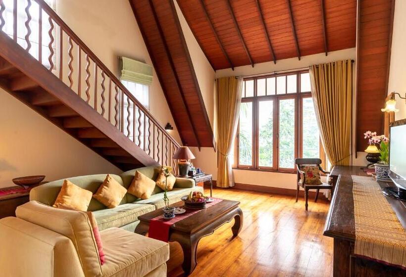 Executive Suite, Ariyasomvilla