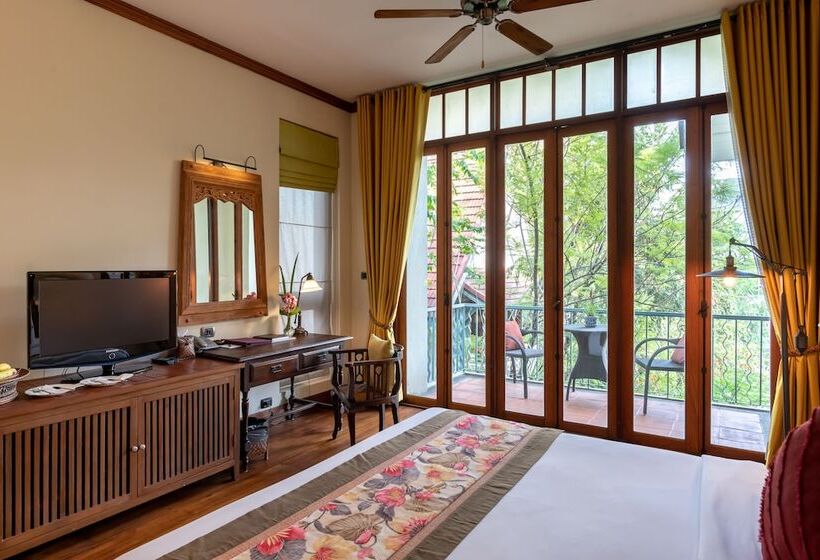 استودیوی استاندارد, Ariyasom Villa