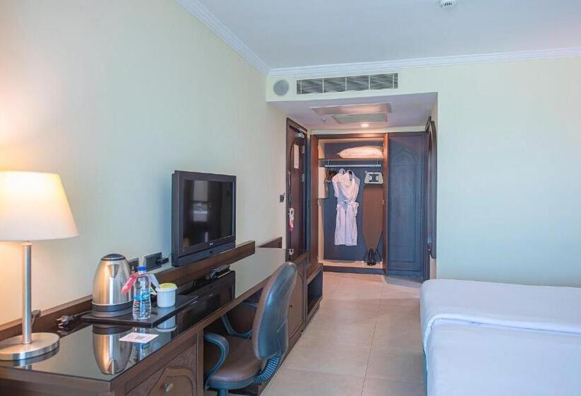 اتاق استاندارد با چشم‌انداز دریا, Crowne Plaza Antalya