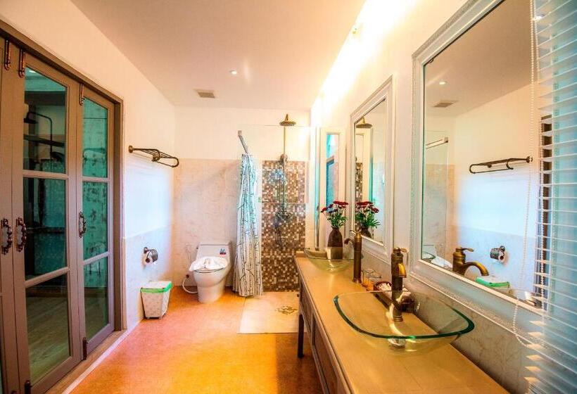 اتاق لوکس با تخت بزرگ, Eoutfitting Doikham Resort