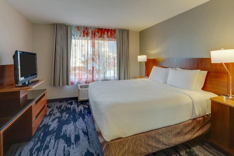 سوئیت با تخت بزرگ, Fairfield Inn & Suites By Marriott Fort Worth I30 West Near Nas Jrb