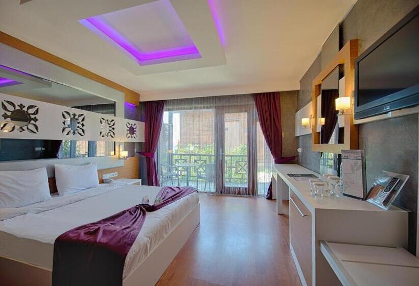 بانگلوی استاندارد, Flora Garden Beach Club   All Inclusive