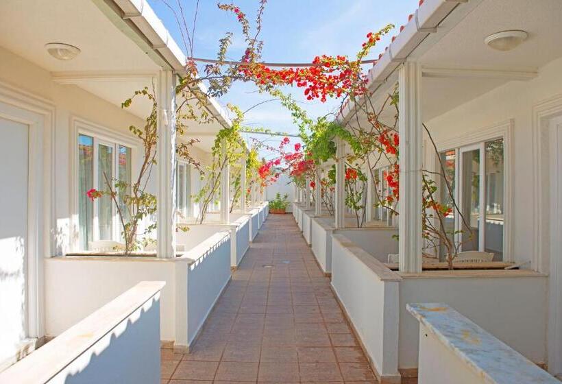 اتاق خانوادگی, Grand Emir Hotel & Spa
