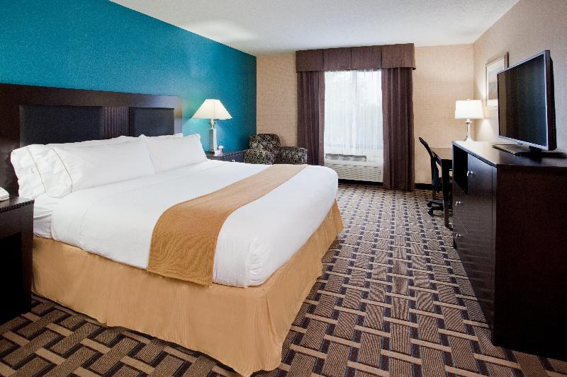سوئیت با تخت بزرگ, Holiday Inn Express & Suites Buford Ne   Lake Lanier, An Ihg