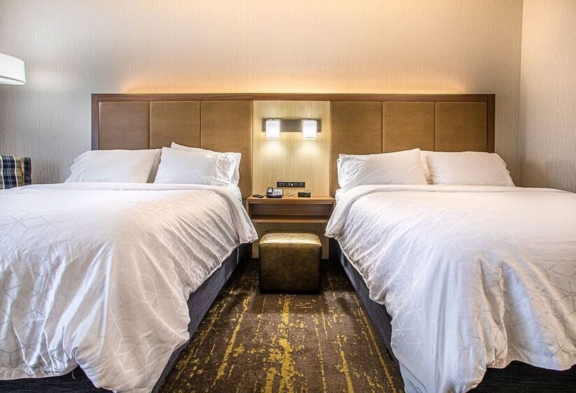 سوییت, Holiday Inn Express Hotel & Suites Kalispell, An Ihg