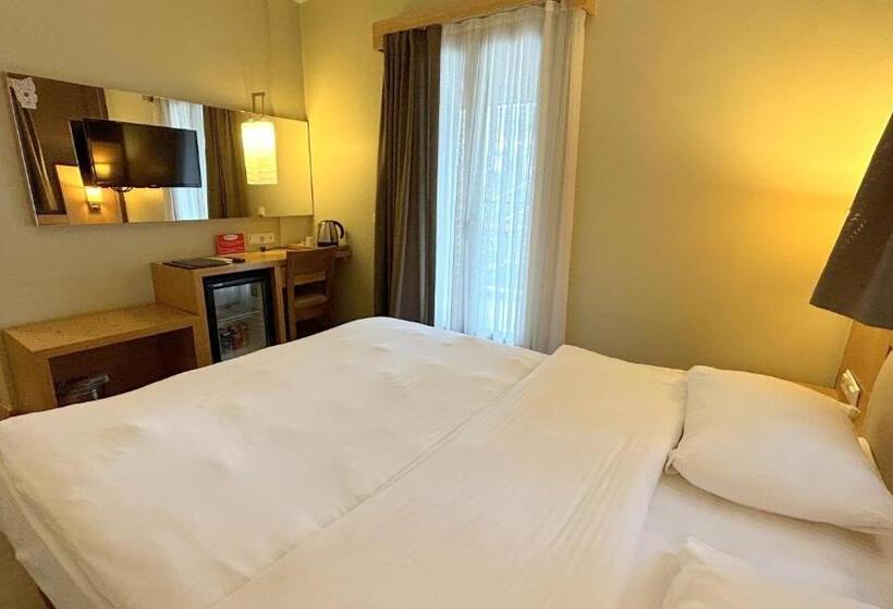 Chambre Standard Individuelle, Istankoy