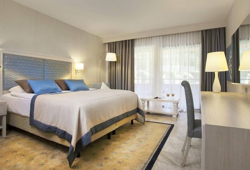 اتاق سوپریور خانوادگی, Martı Myra   Ultra All Inclusive