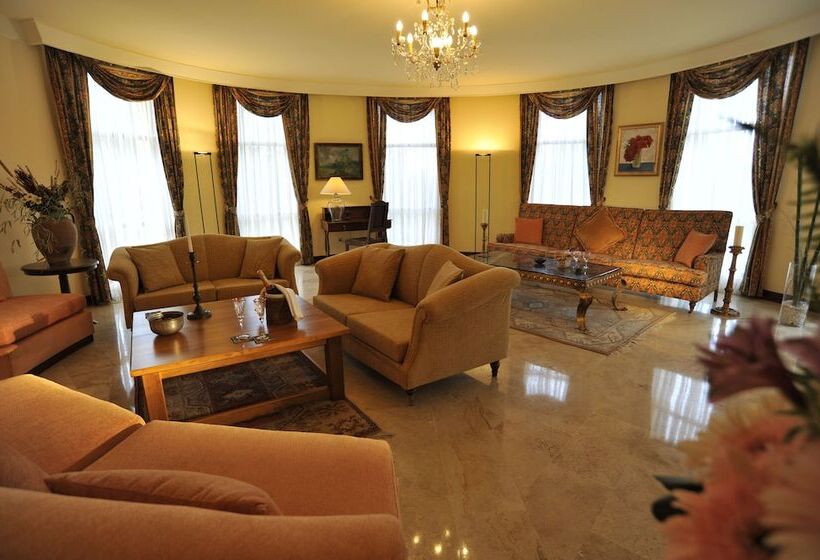 Presidential Suite, Martı Myra