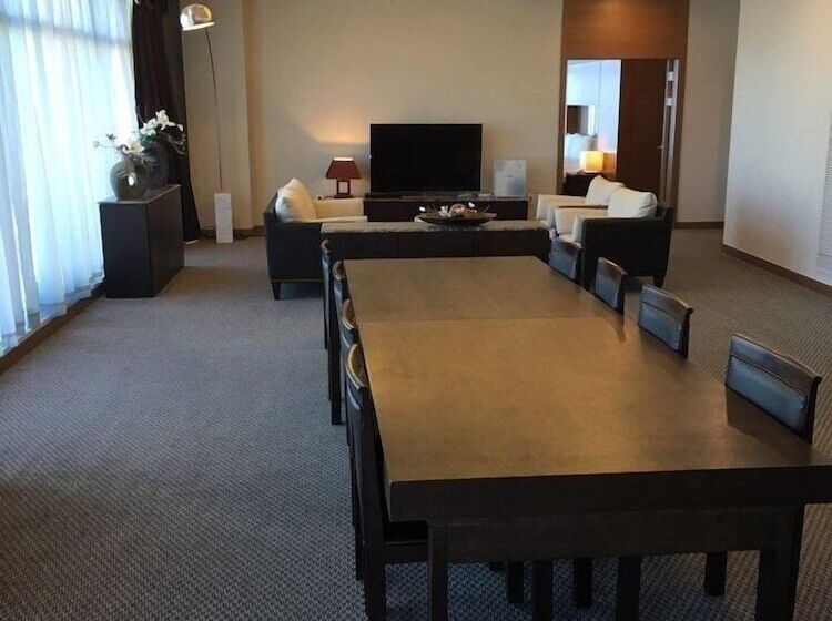 Presidential Suite, Orakai Songdo Park