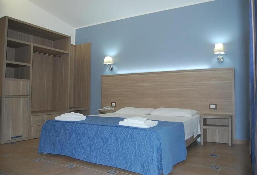 آپارتمان 1 خوابه, Petruso Resort