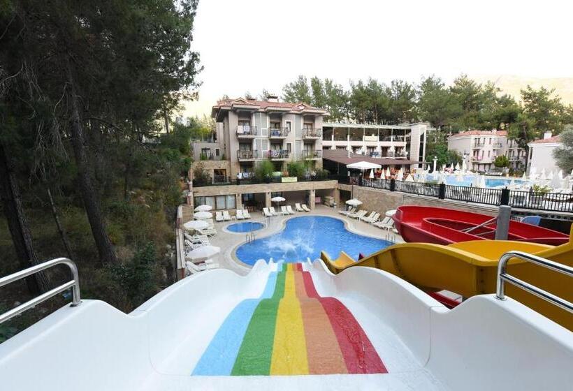 اتاق خانوادگی با تختخواب سفری, Pine Valley Hotel Oludeniz